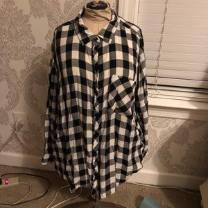 Ladies buffalo check long sleeve shirt.